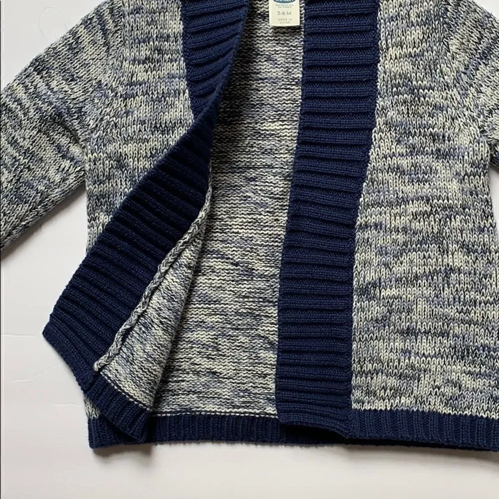 Old Navy sweater
